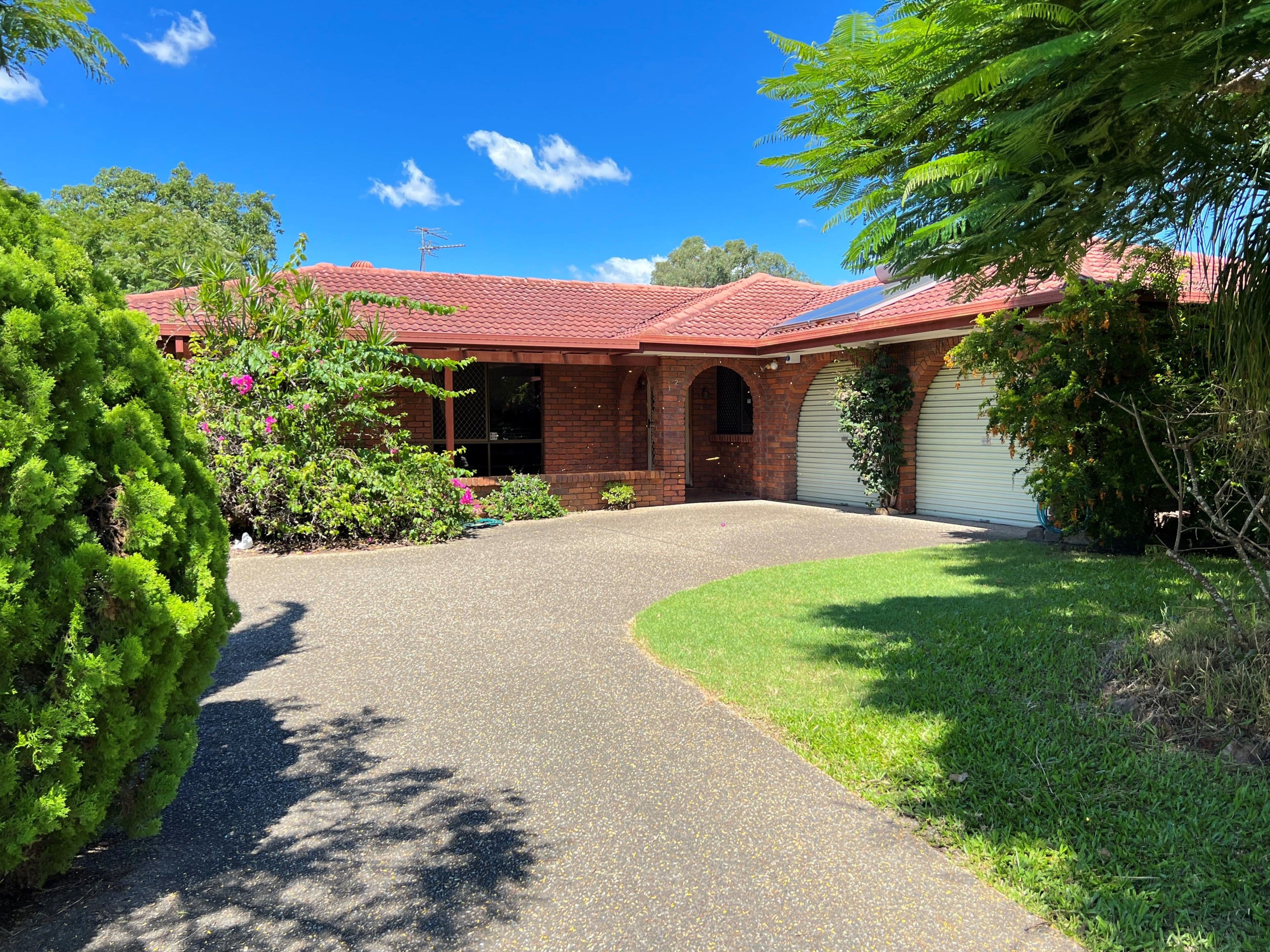 127 Barrier Reef Drive, Mermaid Waters QLD 4218, Mermaid Waters - Image 1