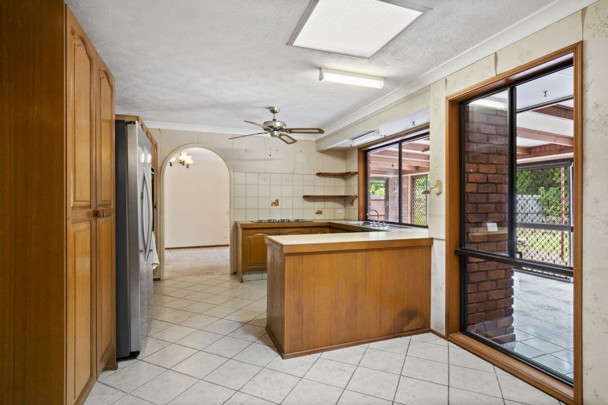 127 Barrier Reef Drive, Mermaid Waters QLD 4218, Mermaid Waters - Thumbnail 4