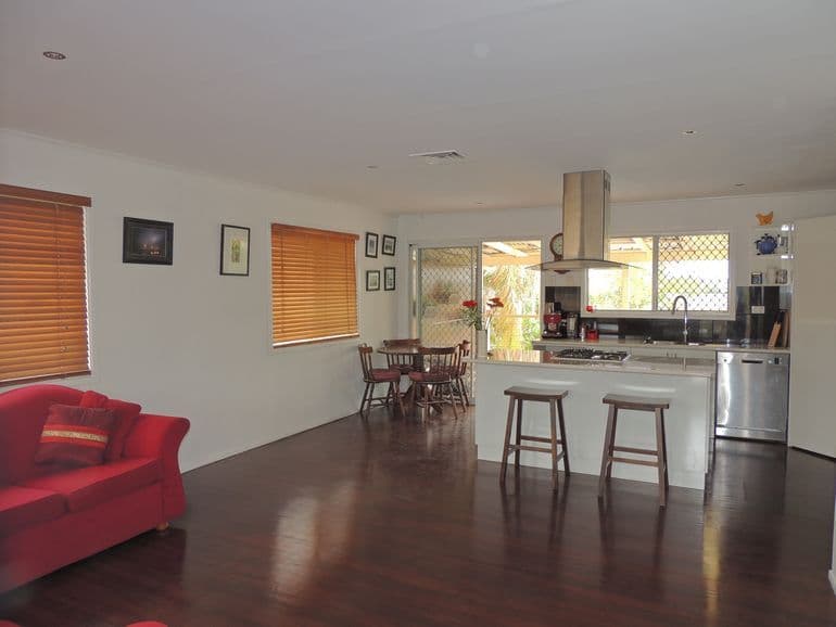 57 Shakespeare Parade, STRATHPINE QLD 4500, Strathpine - Thumbnail 3