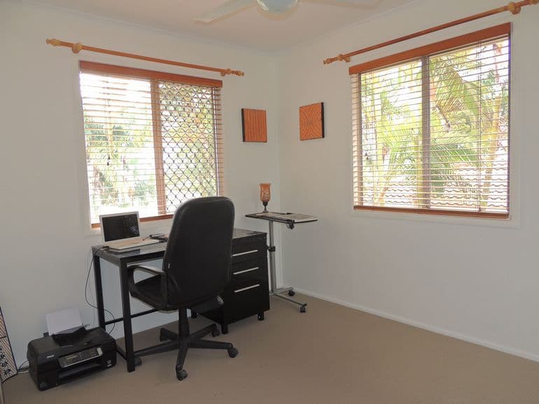 57 Shakespeare Parade, STRATHPINE QLD 4500, Strathpine - Thumbnail 8