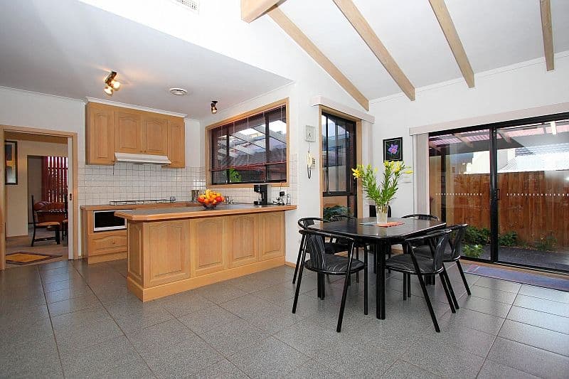 3/16 Norman Street, Southport, QLD, 4215, Southport - Thumbnail 3