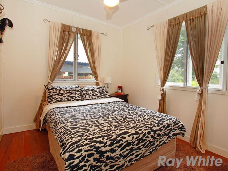 12 Aldwych Street, STAFFORD HEIGHTS QLD 4053, Stafford Heights - Thumbnail 7