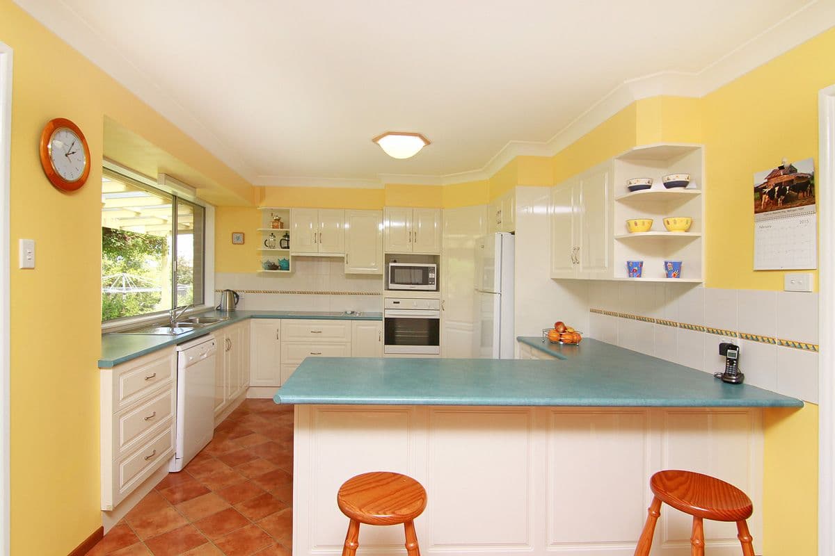 5 Stewart Crescent, Armidale NSW 2350, Armidale - Thumbnail 2