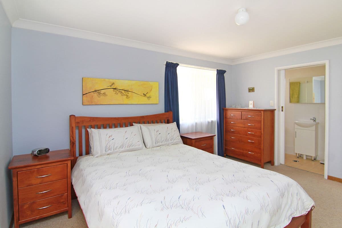 5 Stewart Crescent, Armidale NSW 2350, Armidale - Thumbnail 7