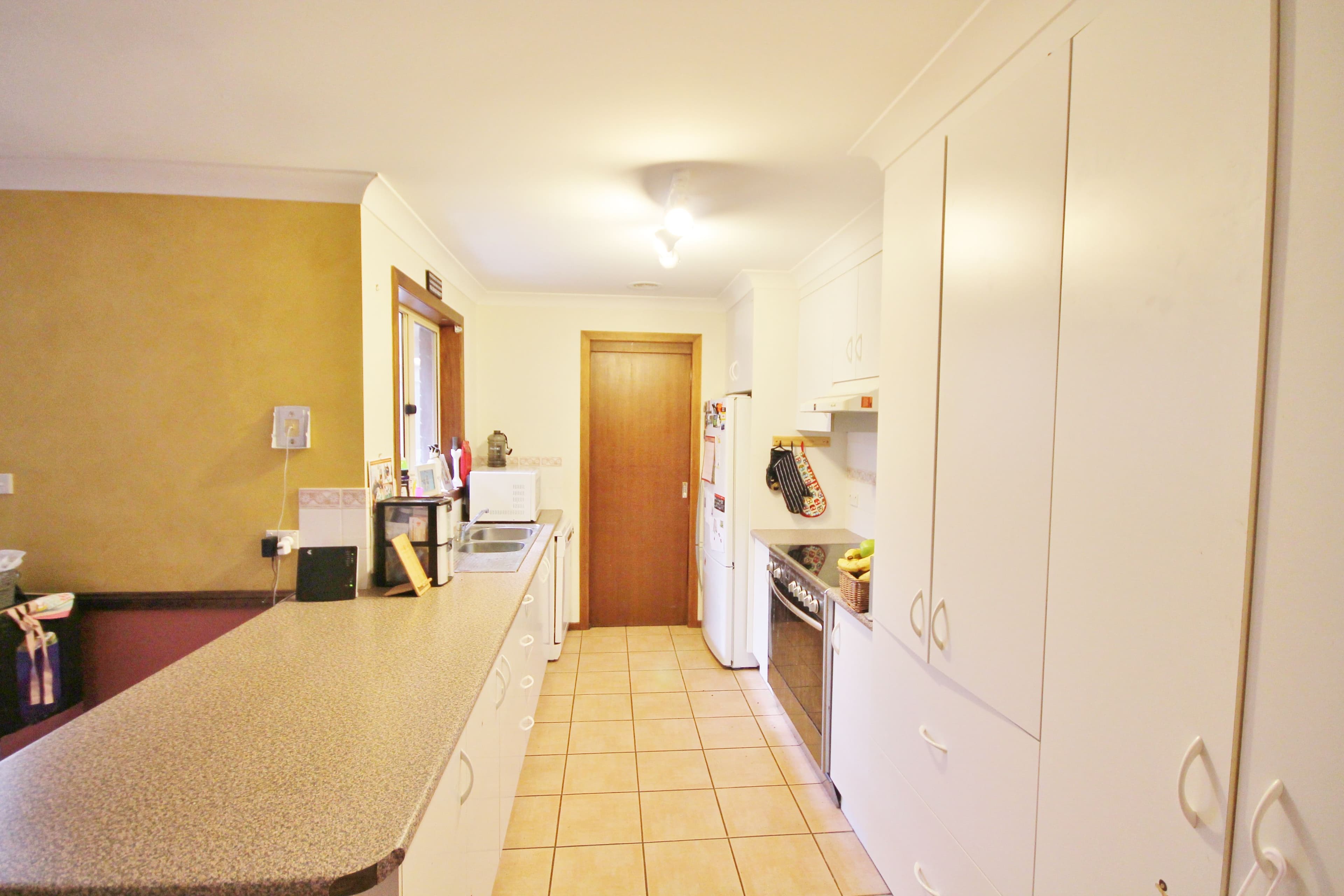 26 Jim Anderson Avenue, Young NSW 2594, Young - Thumbnail 2