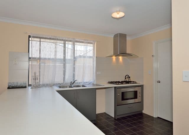 52 Appaloosa Drive, BALDIVIS WA 6171, Baldivis - Thumbnail 3