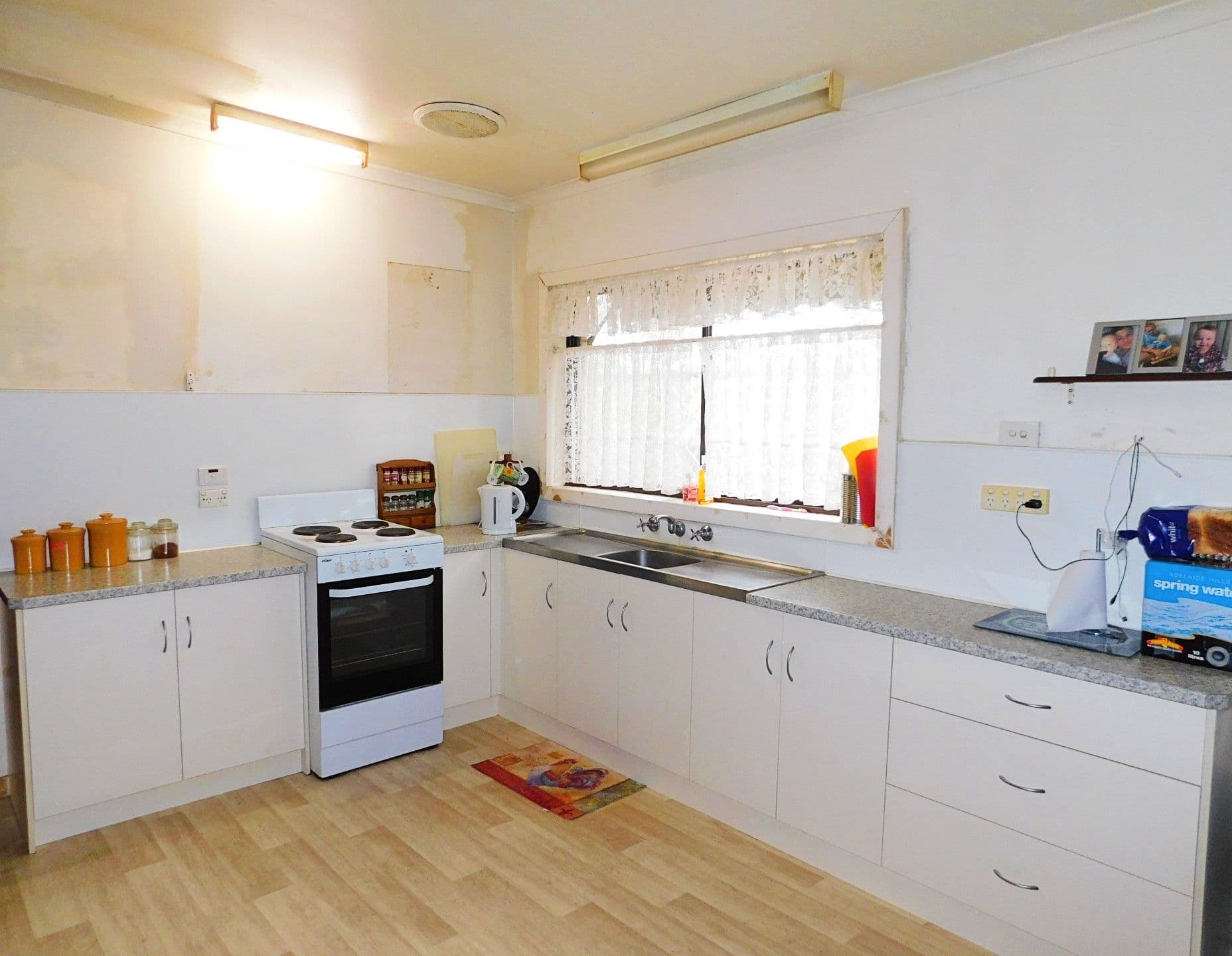 2-4 Melvyn Street, Bordertown SA 5268, Bordertown - Thumbnail 2