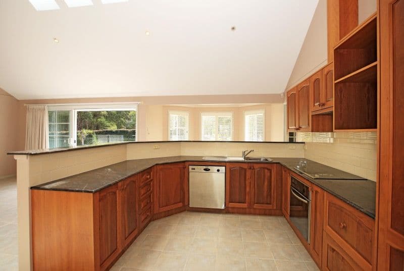 19 Monterey Drive, Nowra Hill - Thumbnail 4