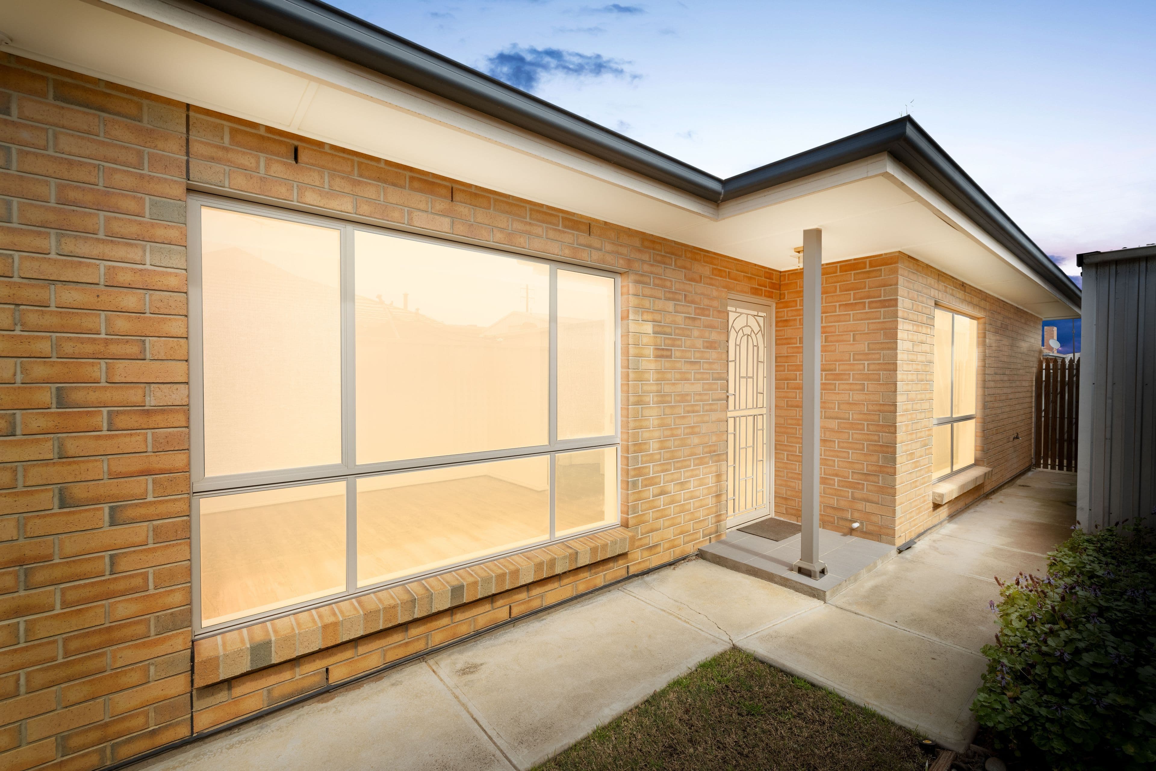 99-101 Fiona Street, Bellbird Park QLD 4300, Bellbird Park - Thumbnail 2