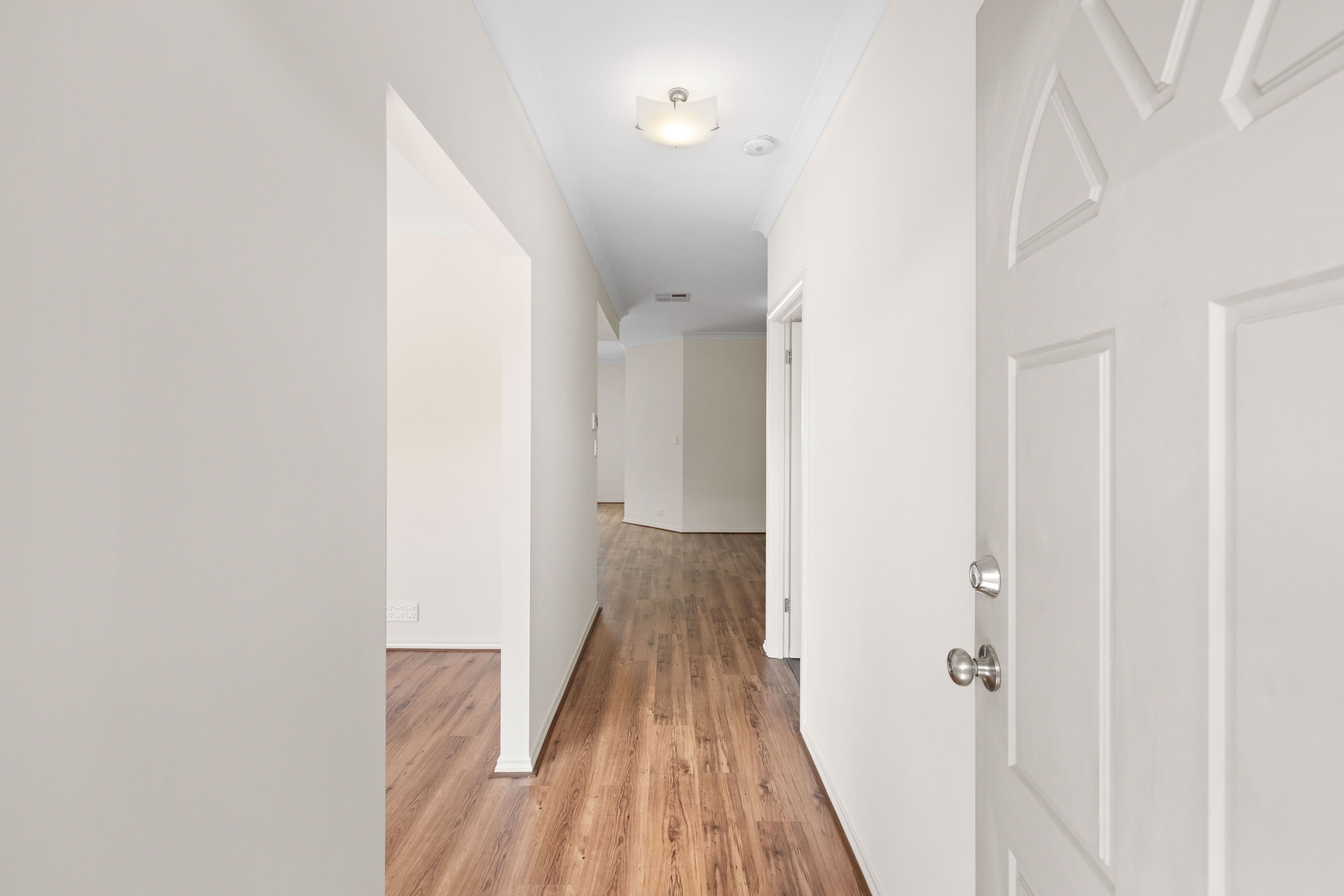 99-101 Fiona Street, Bellbird Park QLD 4300, Bellbird Park - Thumbnail 4