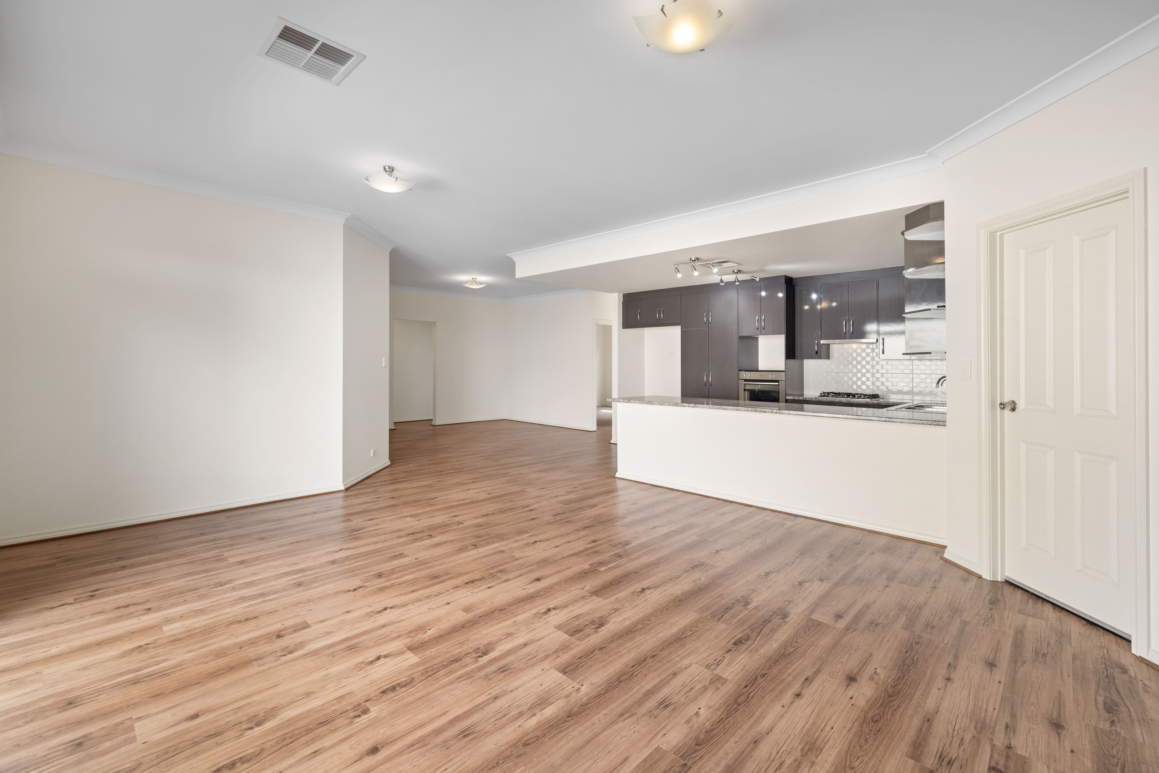 99-101 Fiona Street, Bellbird Park QLD 4300, Bellbird Park - Thumbnail 7