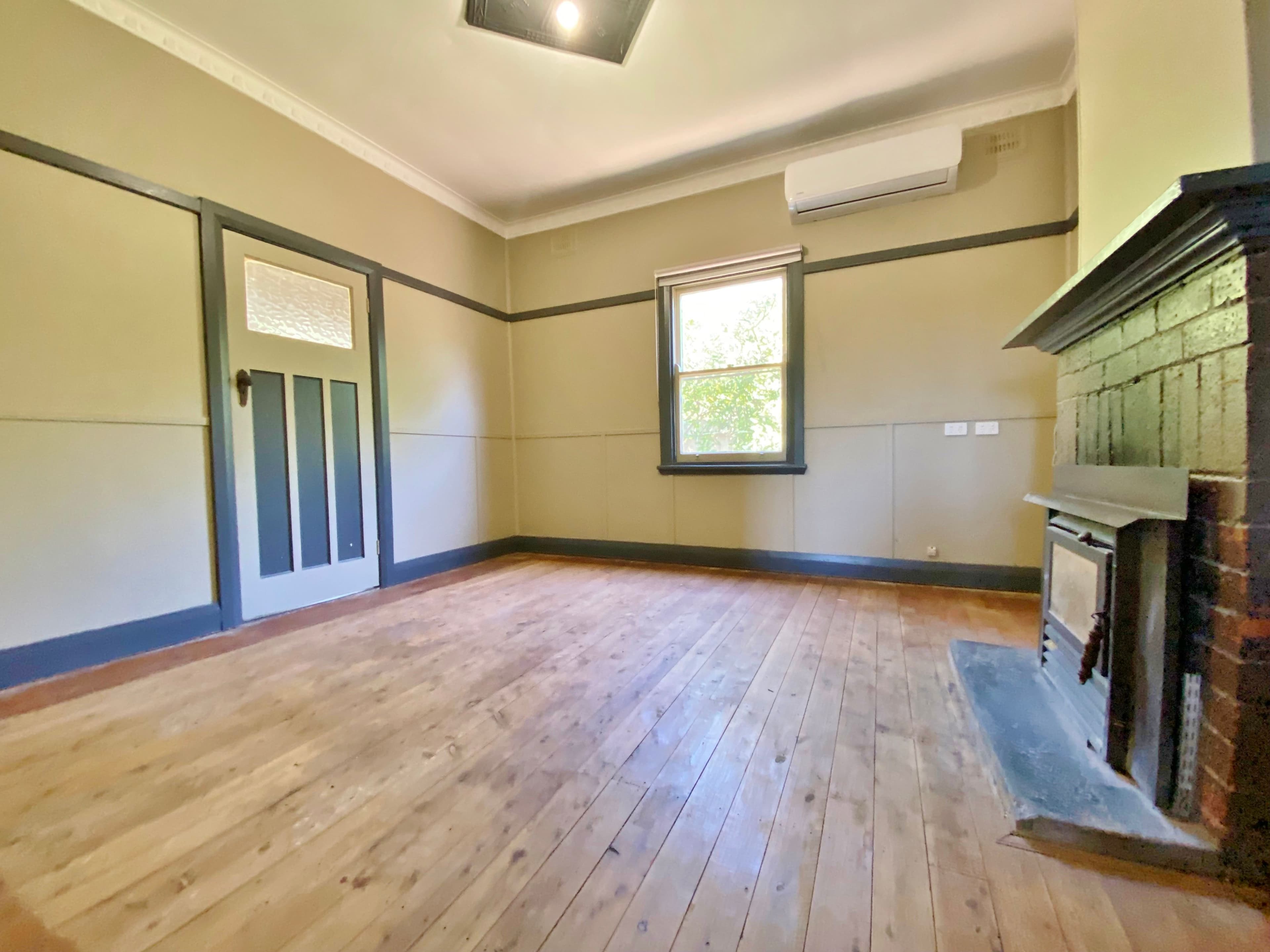 61 Thornhill Street, Young NSW 2594, Young - Thumbnail 5