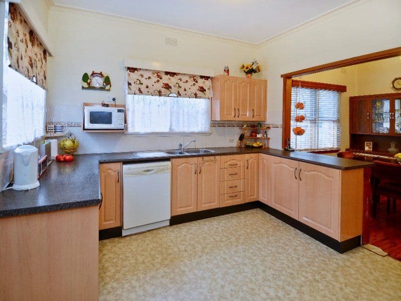 4 Camden Road, NEWTOWN VIC 3220, Newtown - Thumbnail 3