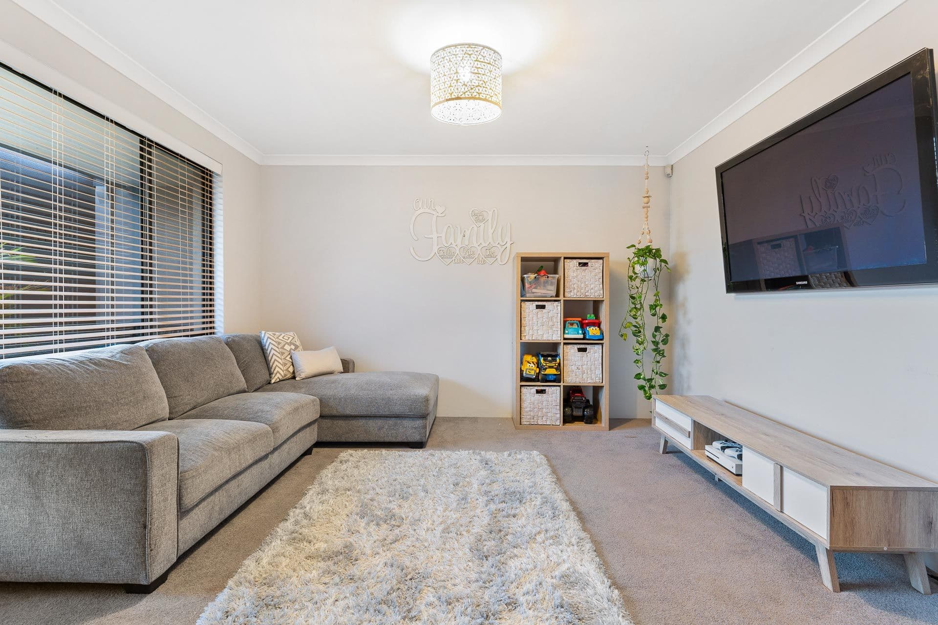 19 Berlin Drive, Wanneroo WA 6065, Wanneroo - Thumbnail 3