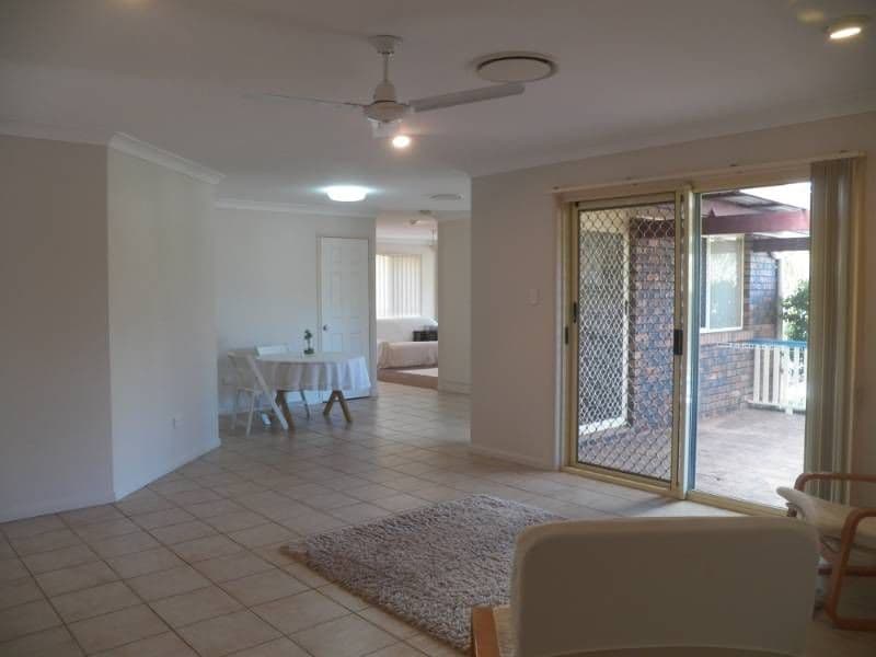6 Somerset Close, CLINTON QLD 4680, Clinton - Thumbnail 5