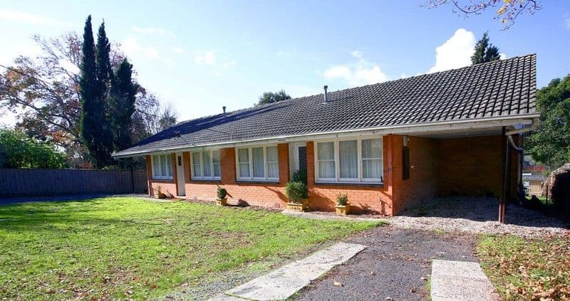 37-39 LONGVIEW Road, CROYDON SOUTH VIC 3136, Croydon South - Thumbnail 2