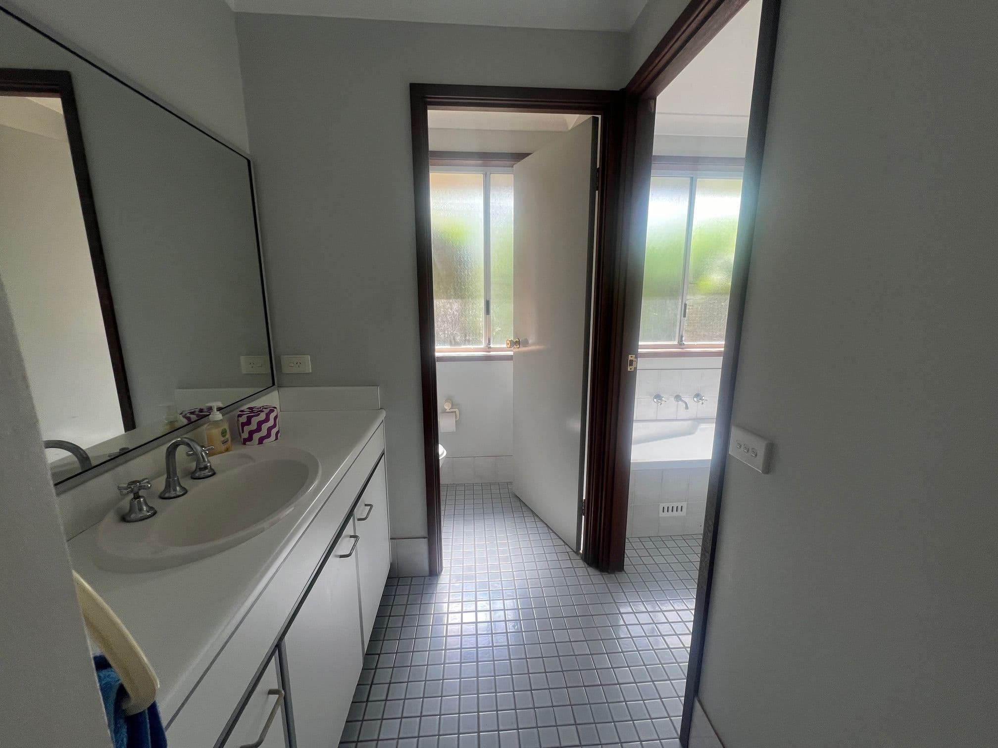 8/4 Erica Close, Westleigh NSW 2120, Westleigh - Thumbnail 2