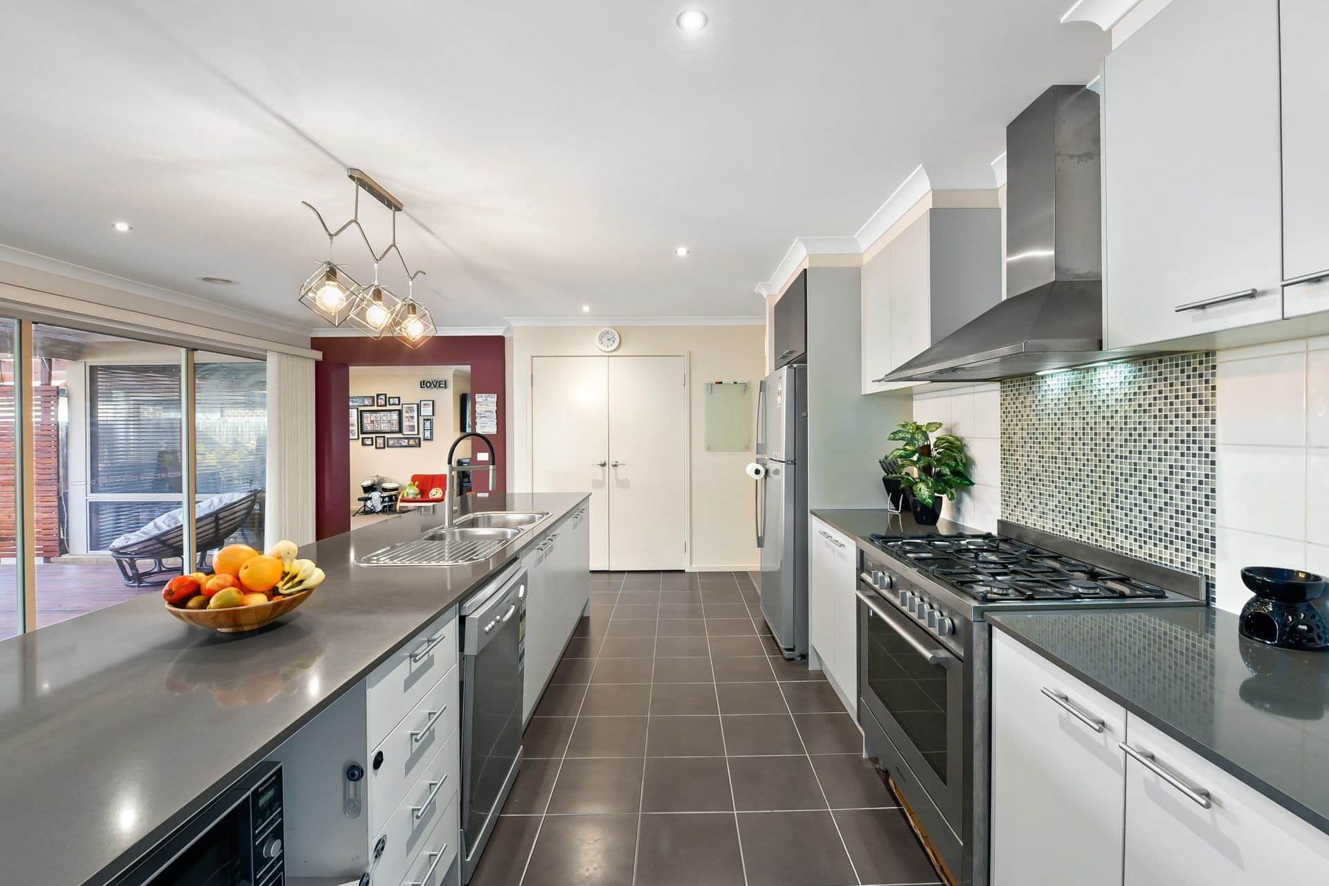 12 Dempster Way, Berwick VIC 3806, Berwick - Thumbnail 4