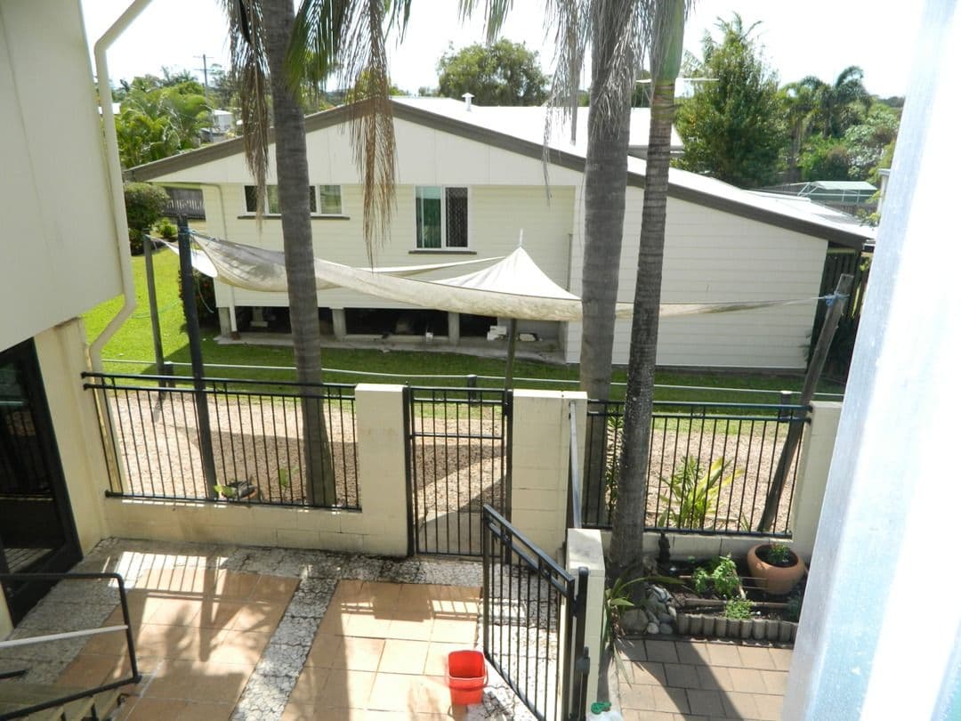19 Burston Street, NORTH MACKAY QLD 4740, North Mackay - Thumbnail 4