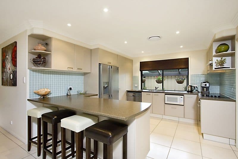 ELANORA QLD 4221, Elanora - Thumbnail 5