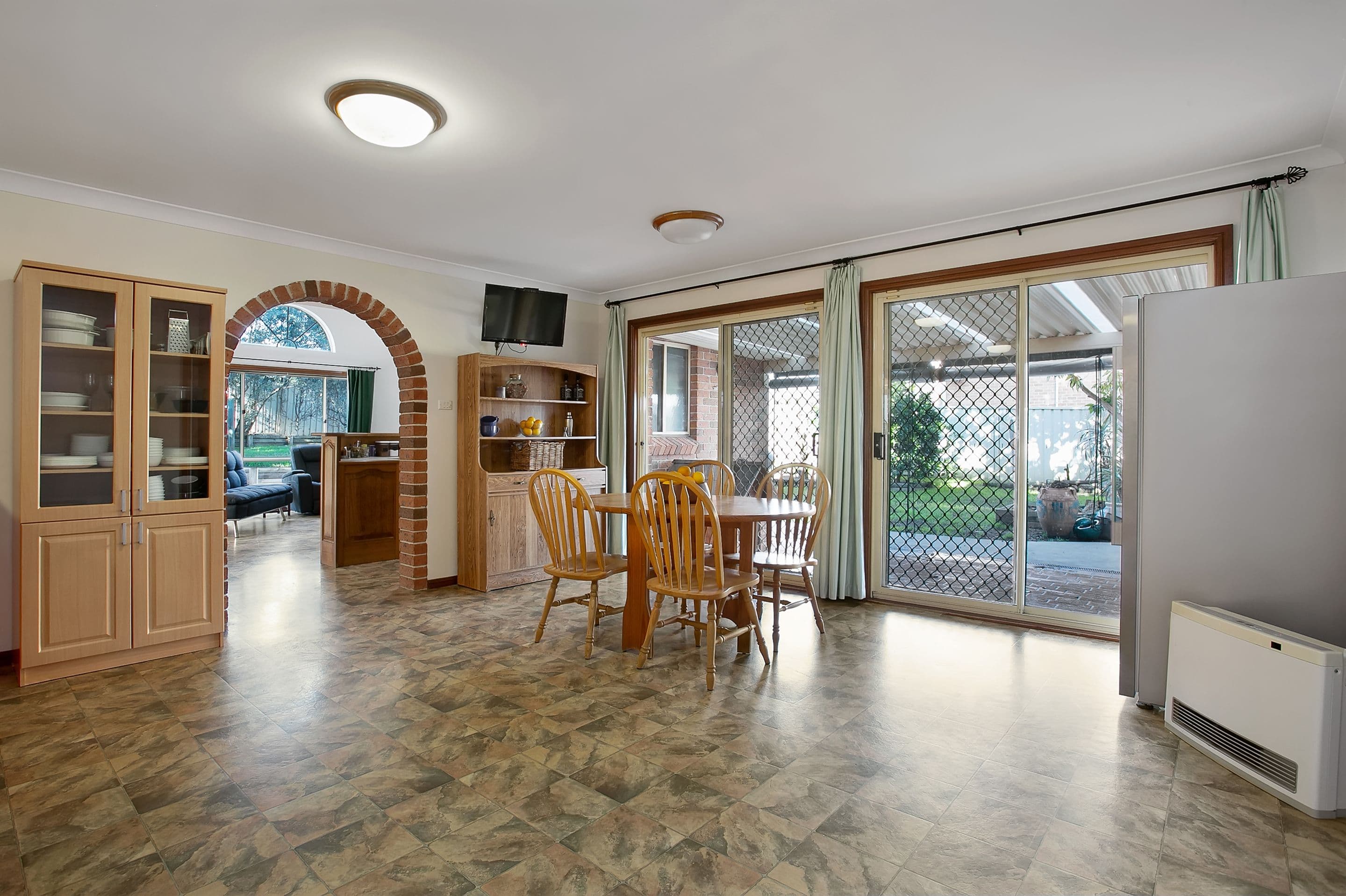 16 Allison Drive, Glenmore Park NSW 2745, Glenmore Park - Thumbnail 5