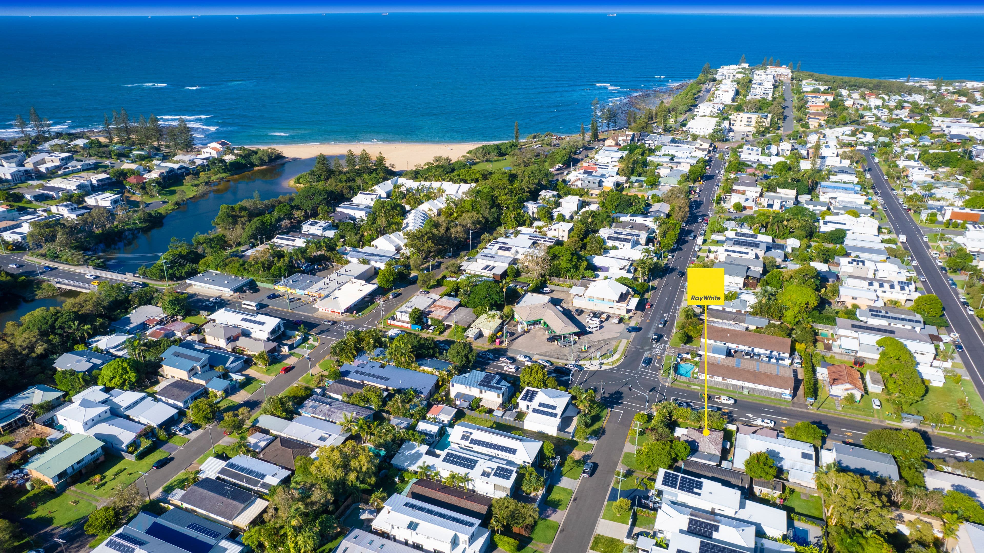 62 Roderick Street, Moffat Beach QLD 4551, Moffat Beach - Thumbnail 2