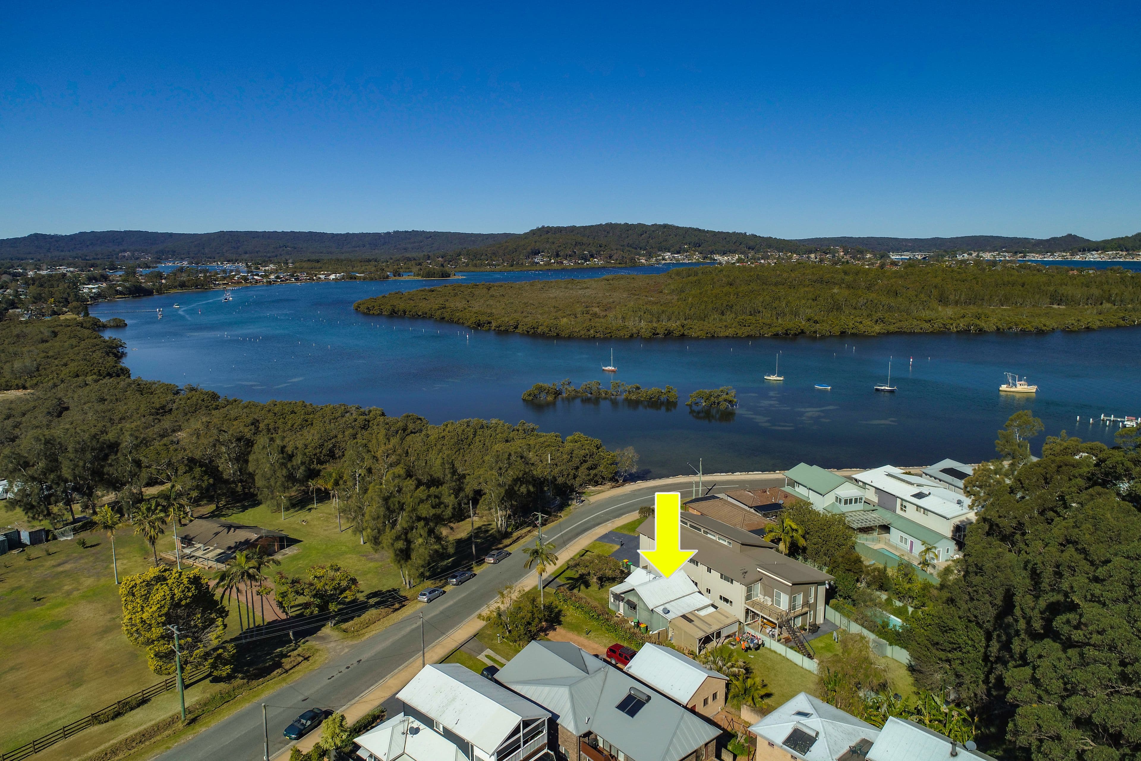 66 Henderson Road, Saratoga - Thumbnail 3