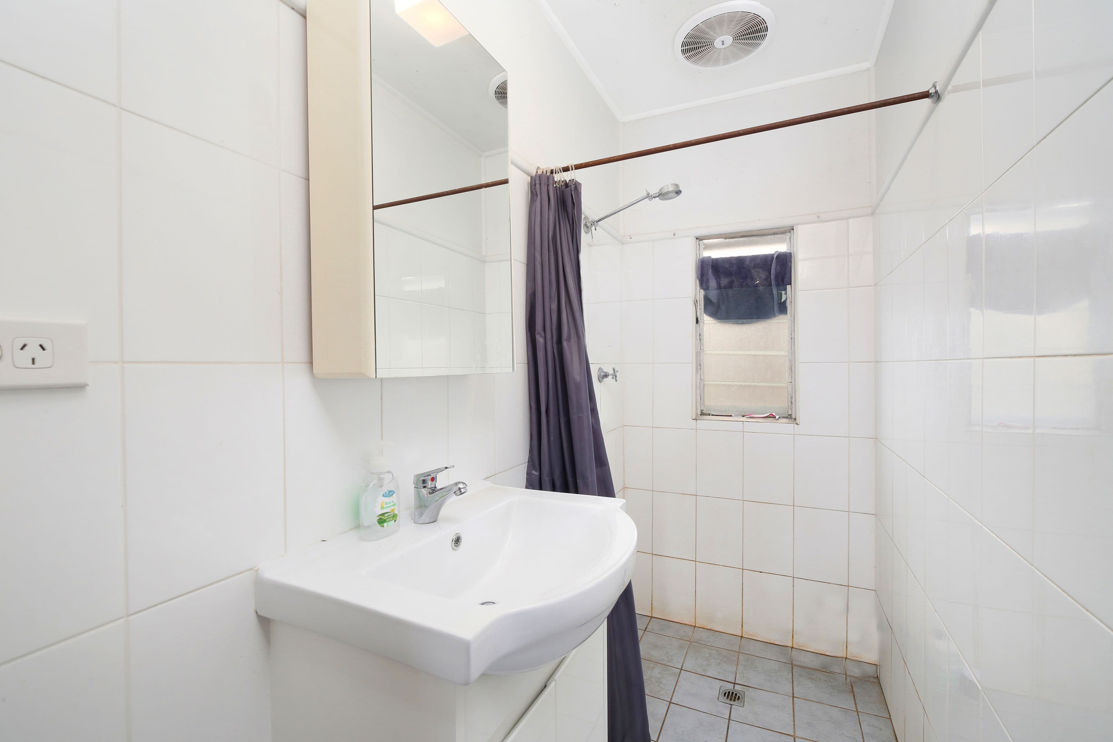 66 Henderson Road, Saratoga - Thumbnail 8