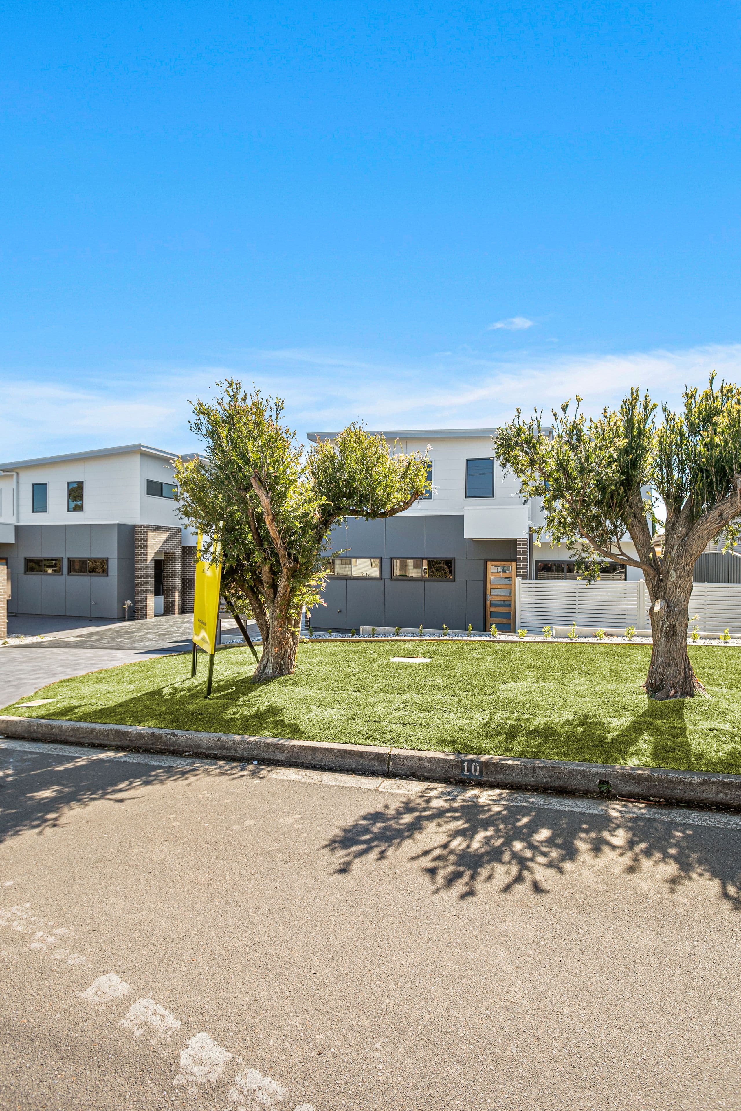 2/2-4  Barton Court, Aireys Inlet, VIC, Aireys Inlet - Thumbnail 8