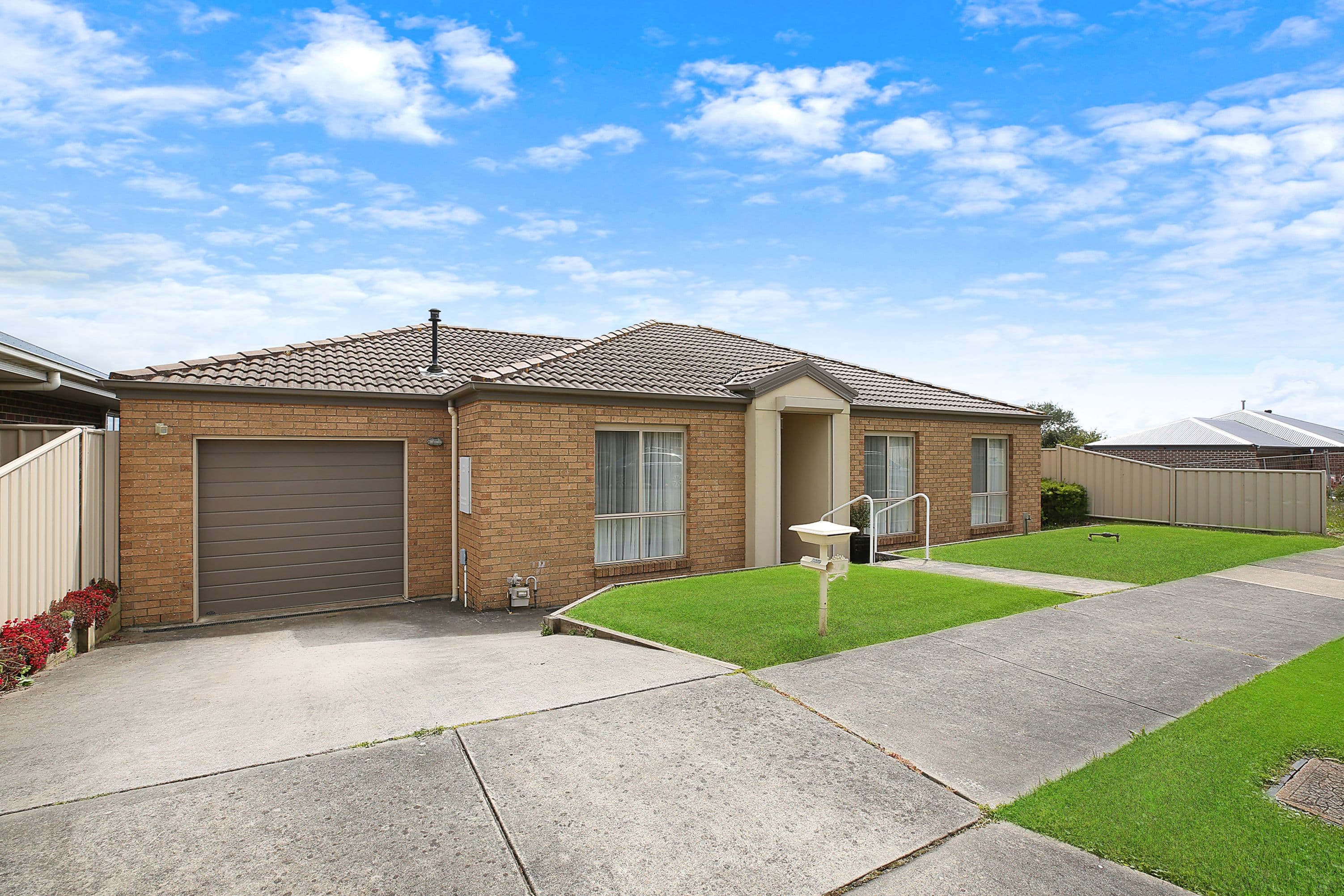 1 Vista Court, Camperdown VIC 3260, Camperdown - Thumbnail 2