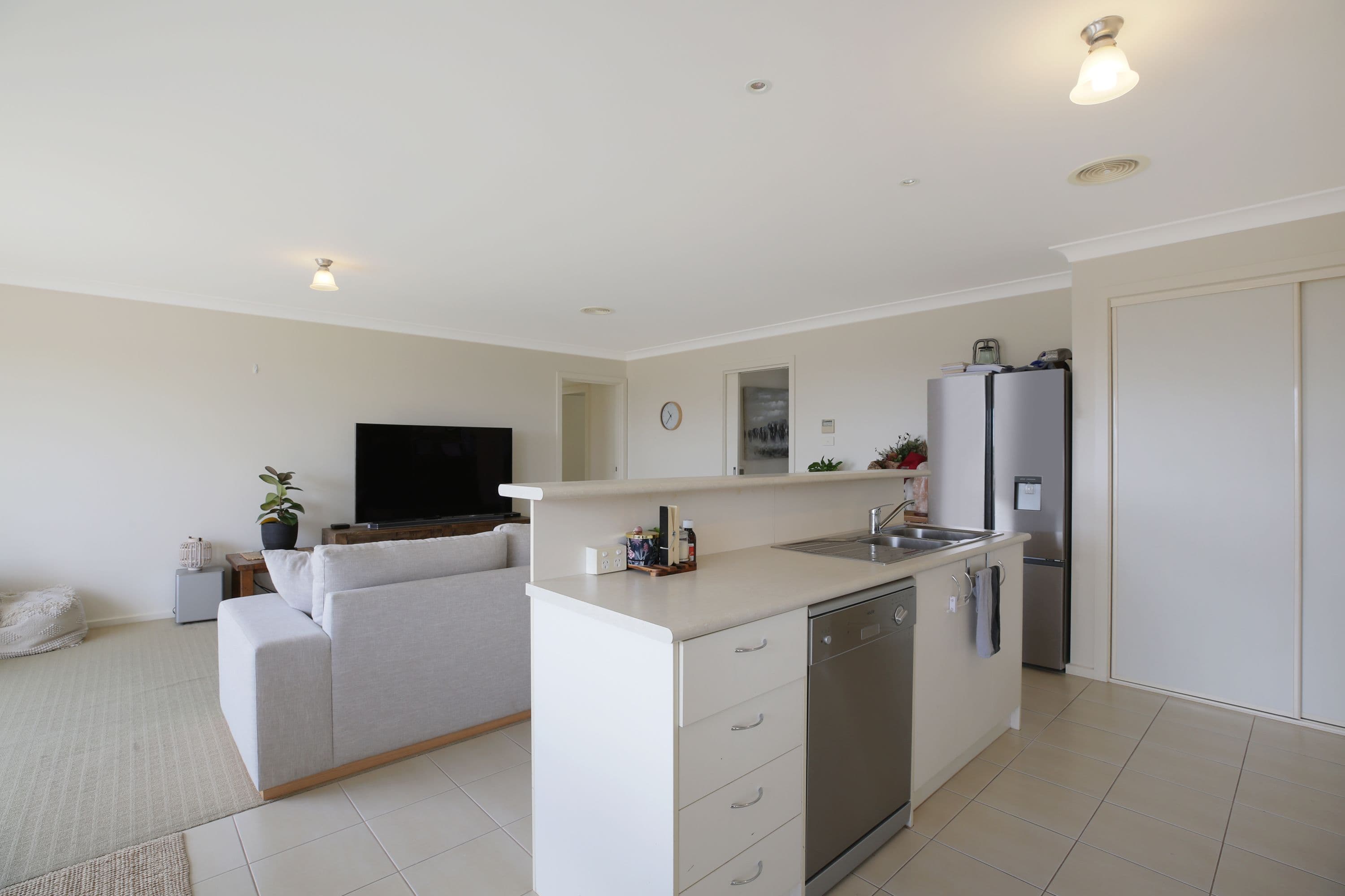 1 Vista Court, Camperdown VIC 3260, Camperdown - Thumbnail 4