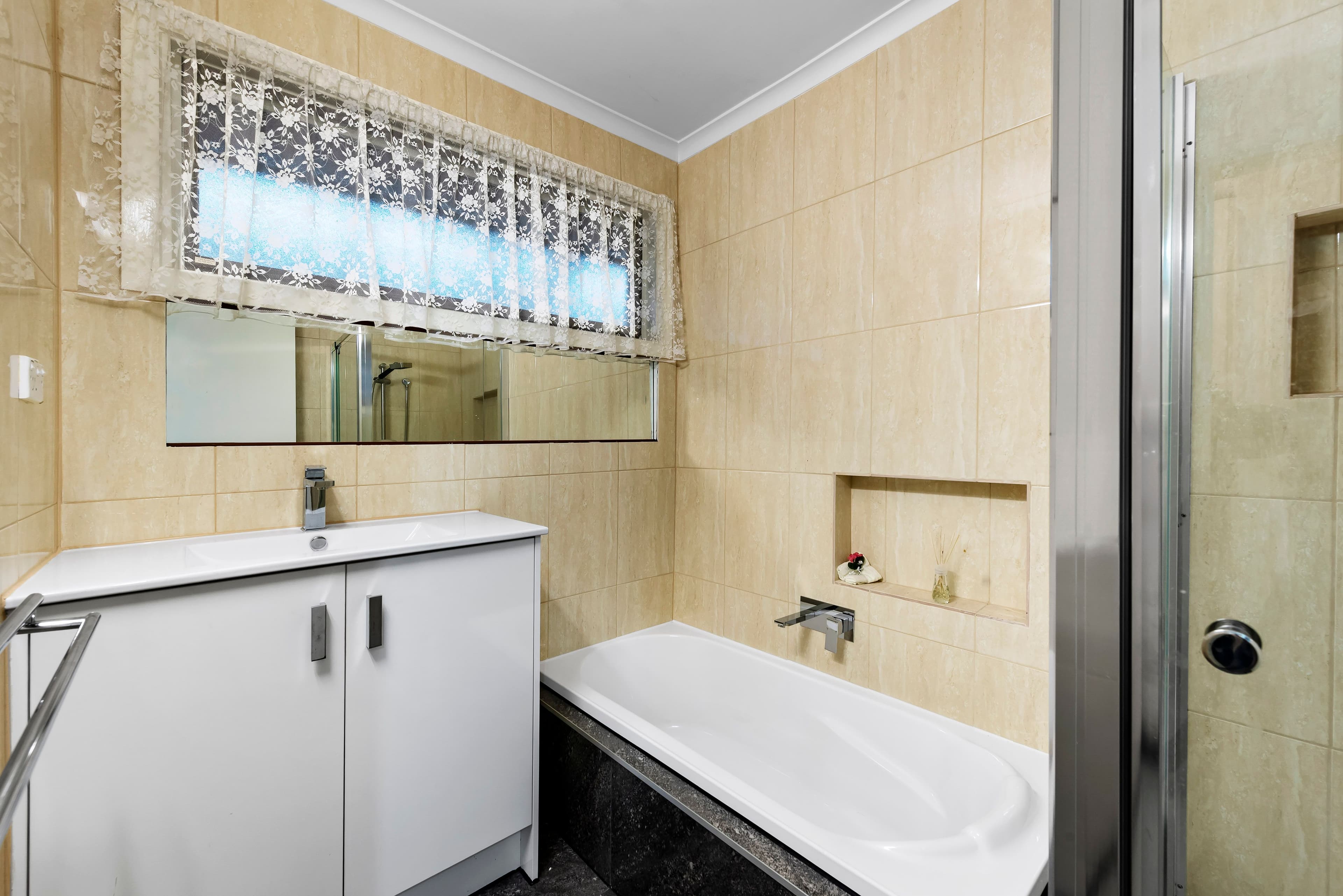 28 Napoleon Road, Ferntree Gully VIC 3156, Ferntree Gully - Thumbnail 8