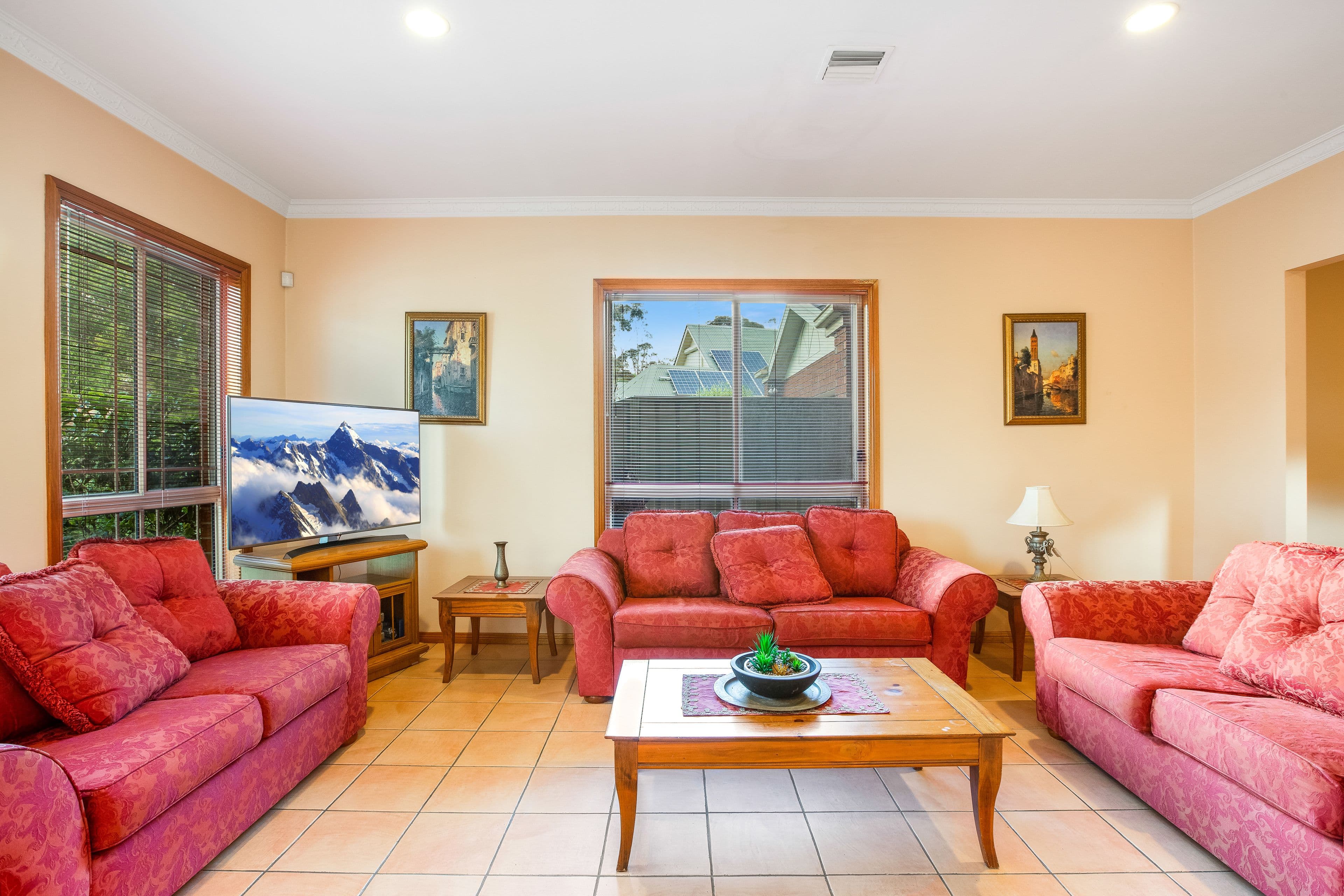 5 Hillcrest Road, Oak Park VIC 3046, Oak Park - Thumbnail 8