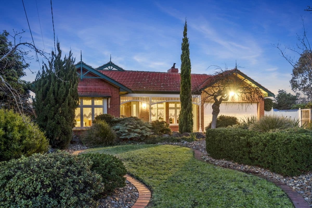 8A De Garis Place, Werribee VIC 3030, Werribee - Thumbnail 3