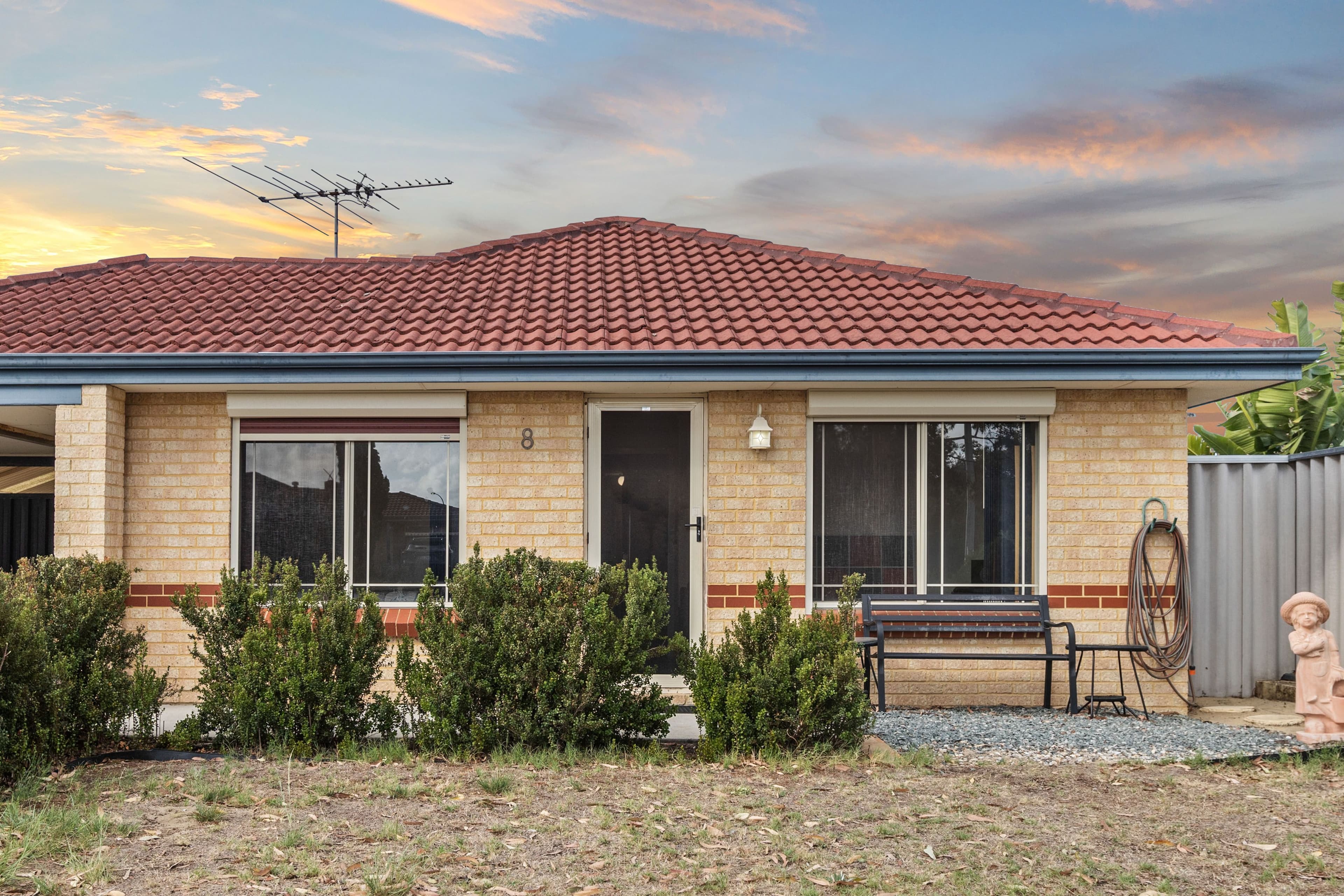 8 Mistletoe Drive, Banksia Grove WA 6031, Banksia Grove - Thumbnail 2