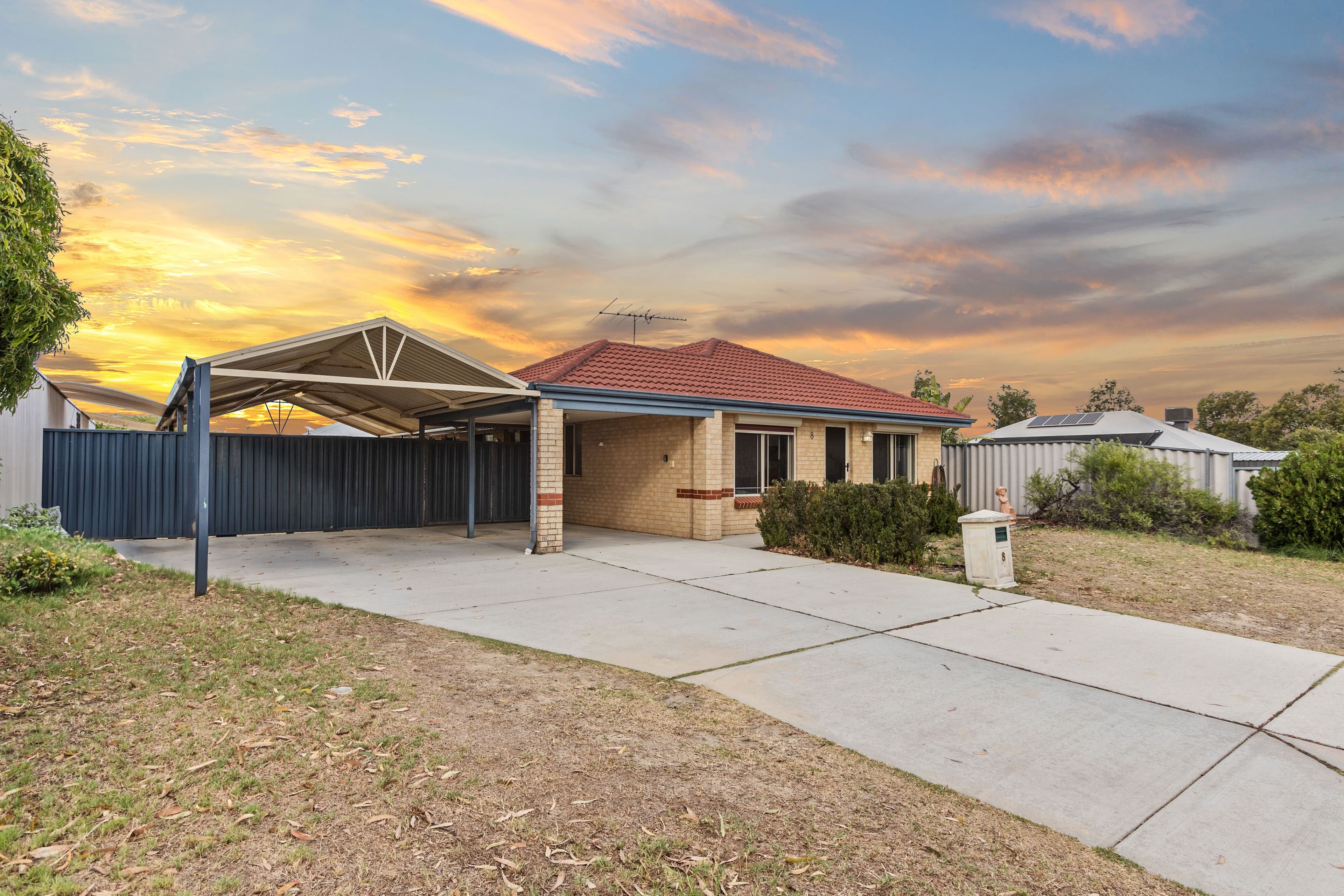 8 Mistletoe Drive, Banksia Grove WA 6031, Banksia Grove - Thumbnail 5