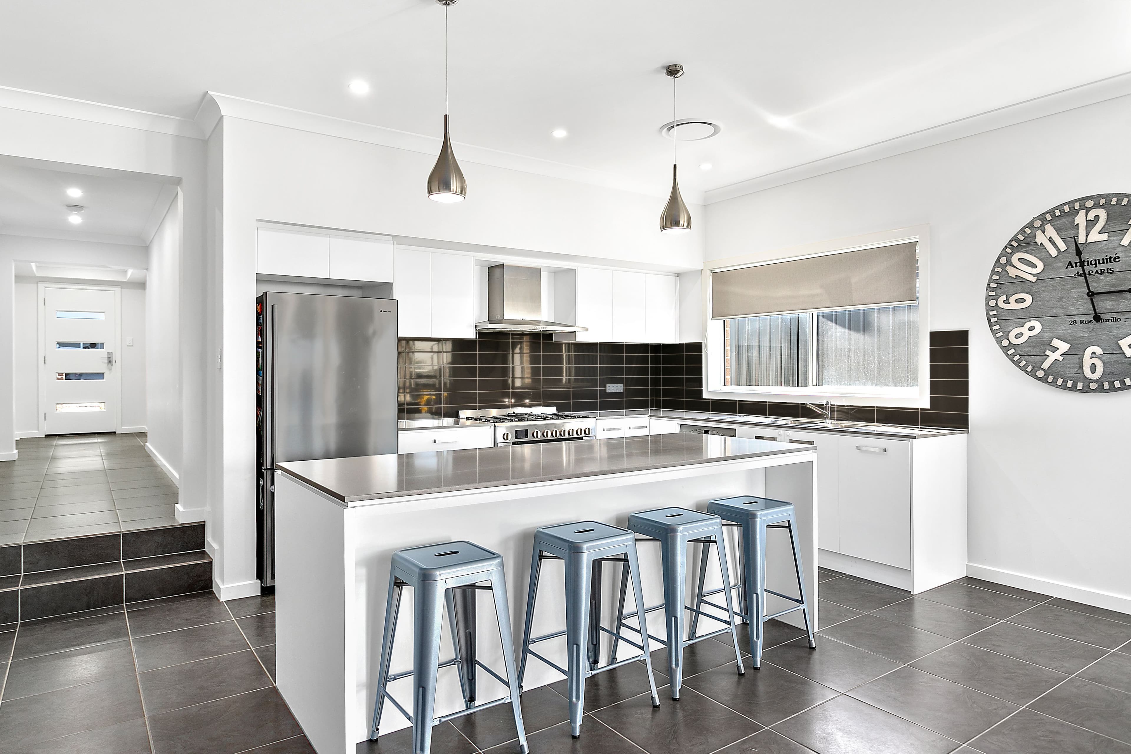 18 St Ives Road, Flinders - Image 1