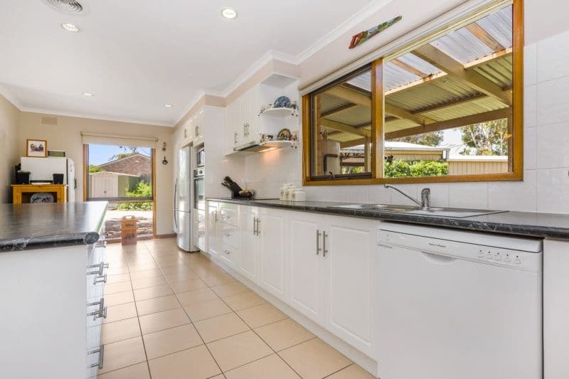 51 McPhillips Road, Bannockburn VIC 3331, Bannockburn - Thumbnail 3
