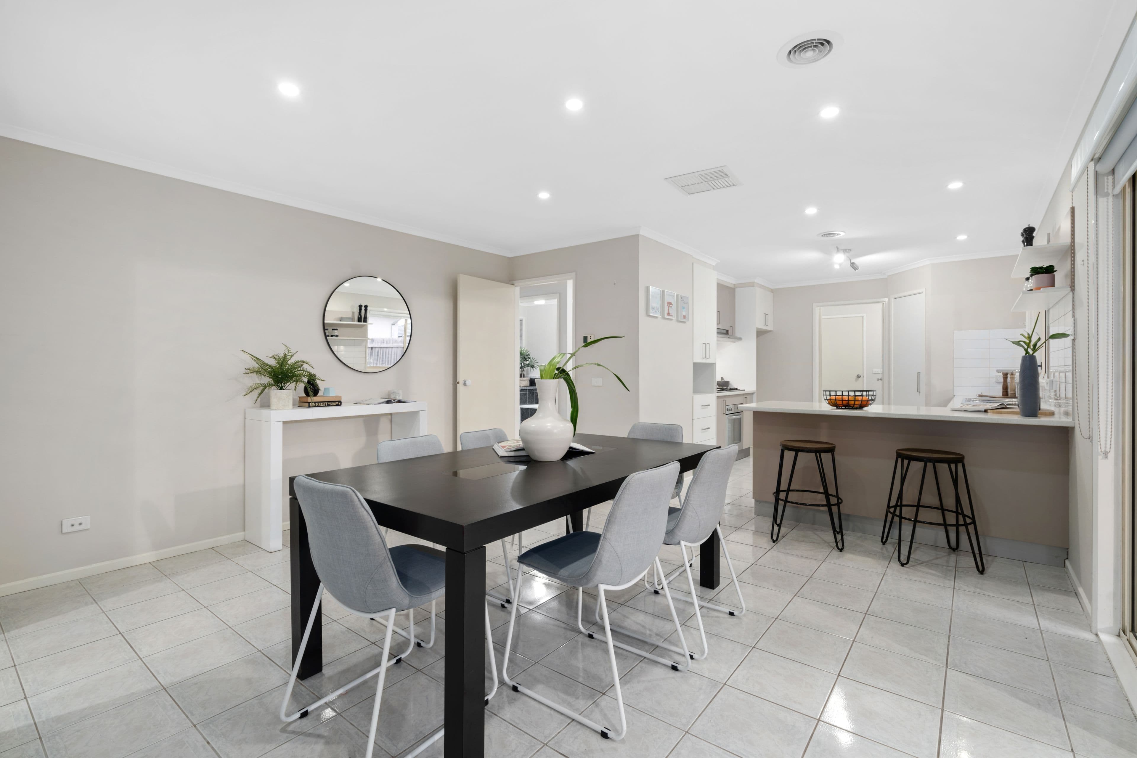 56 Benaroon Drive, Lalor VIC 3075, Lalor - Thumbnail 5