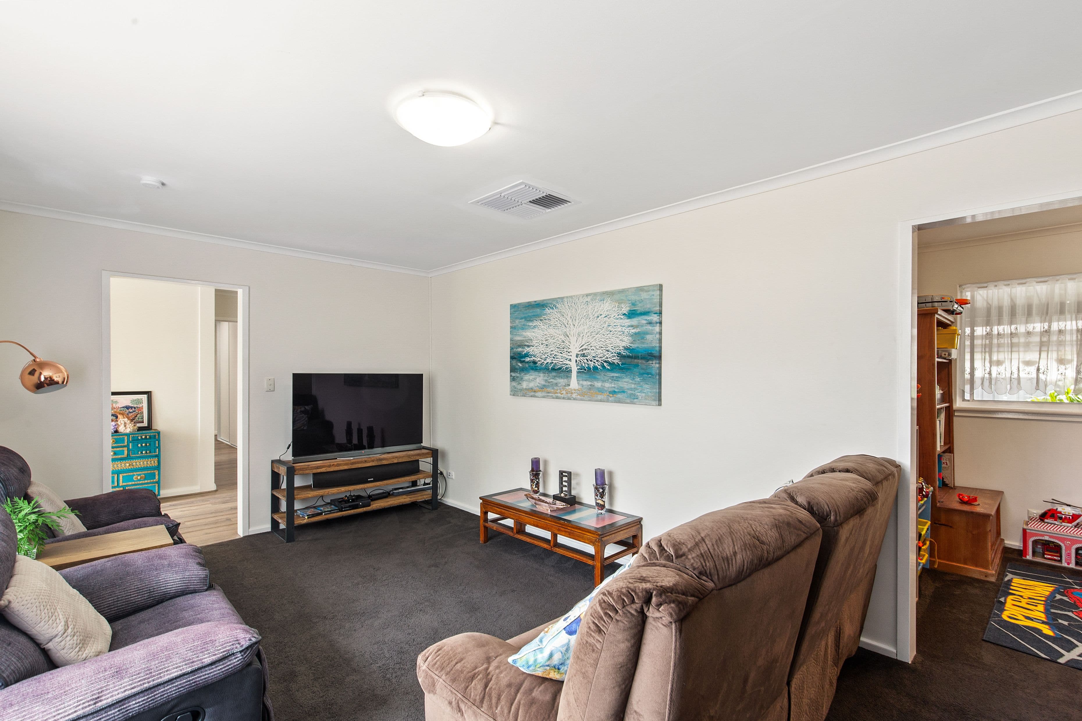 2 Vincent Crescent, Morphett Vale SA 5162, Morphett Vale - Thumbnail 5