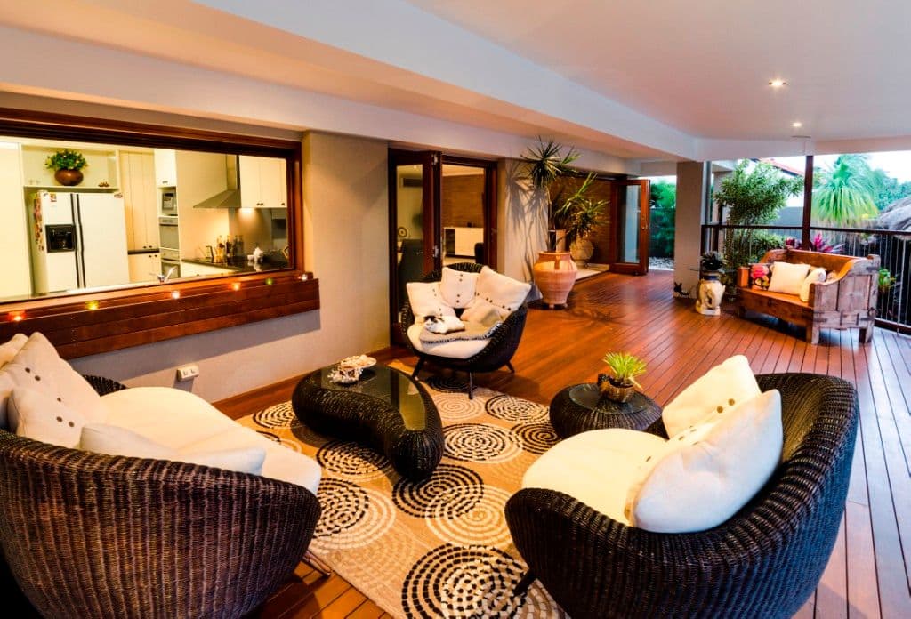 11 Kerry Court, SORRENTO QLD 4217, Sorrento - Thumbnail 4