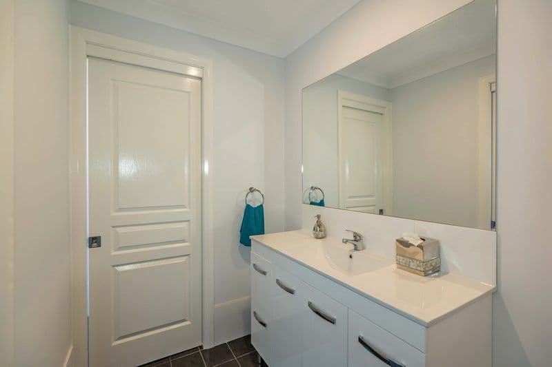 22 Molloy Drive, Orange - Thumbnail 6