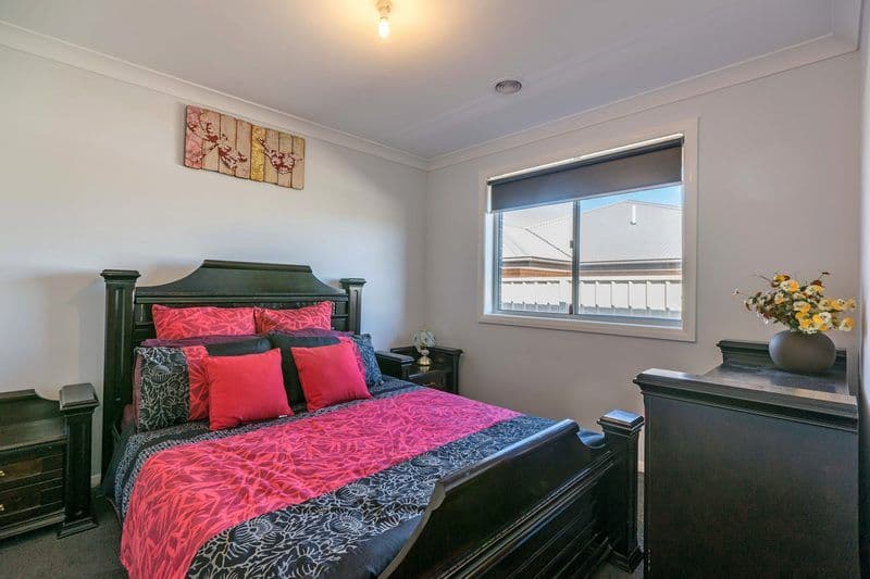 22 Molloy Drive, Orange - Thumbnail 8