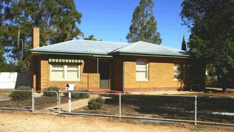 8 Kurrajong Avenue, RENMARK SA 5341, Renmark - Image 1