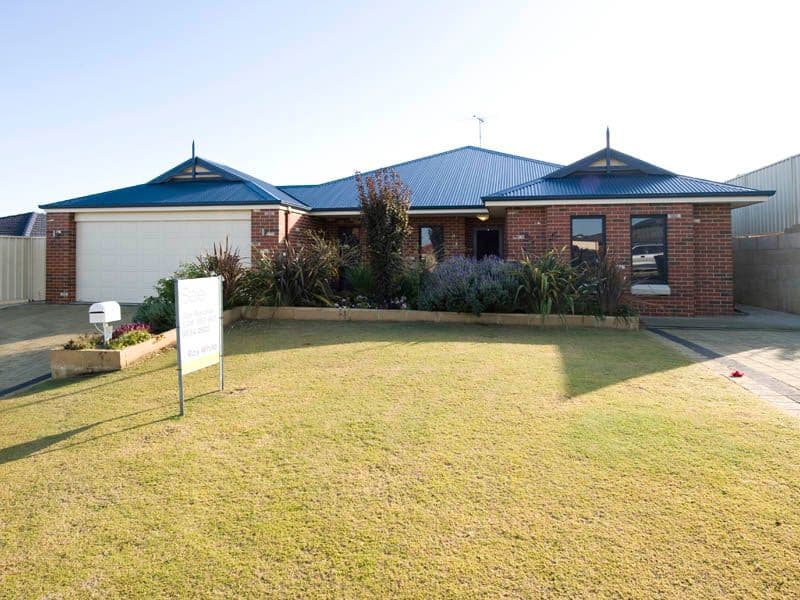 8 Tammin Court, DAWESVILLE WA 6211, Dawesville - Thumbnail 2