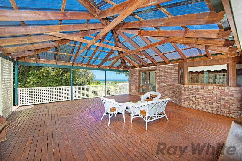 33 Diamond Head Drive, BUDGEWOI NSW 2262, Budgewoi - Thumbnail 4