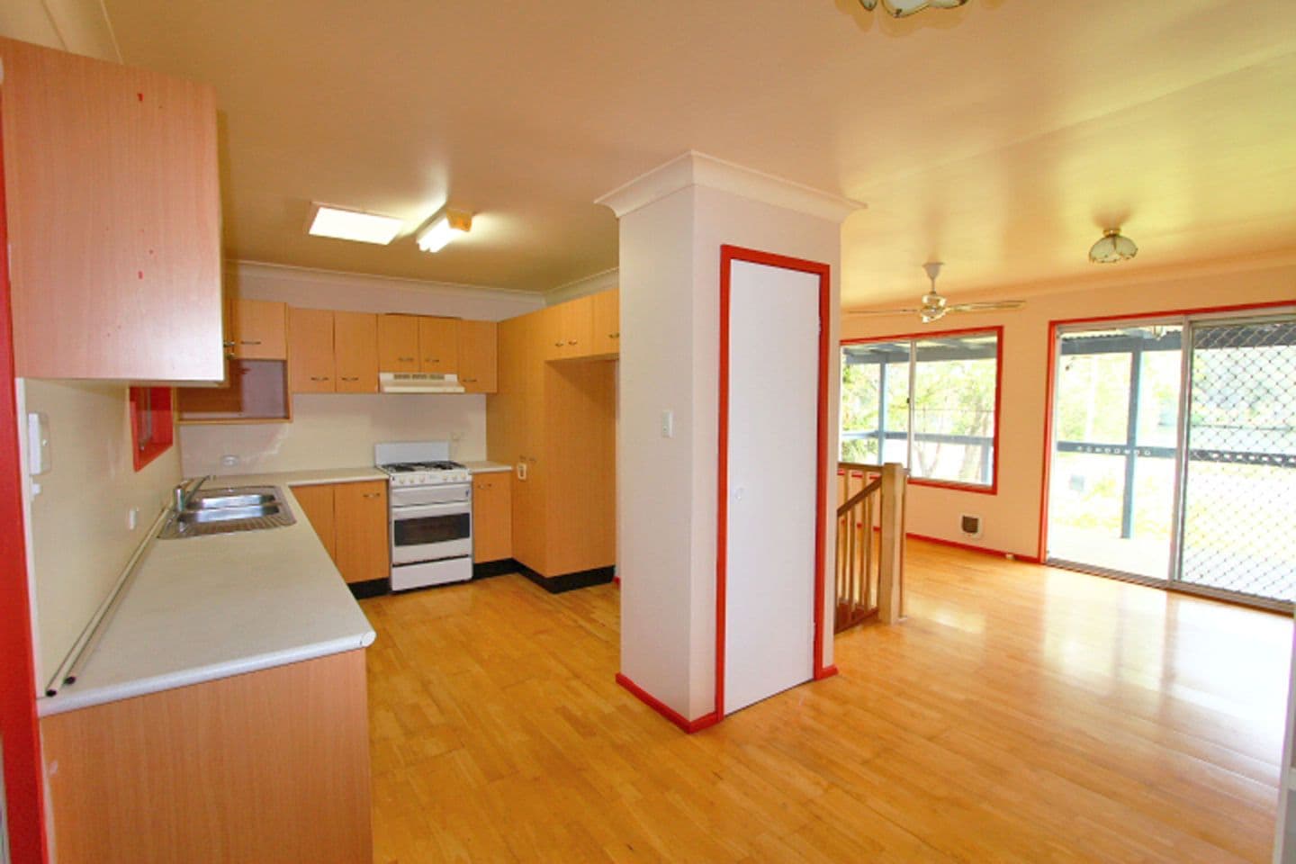 65 Wolseley Avenue, TACOMA NSW 2259, Tacoma - Thumbnail 5