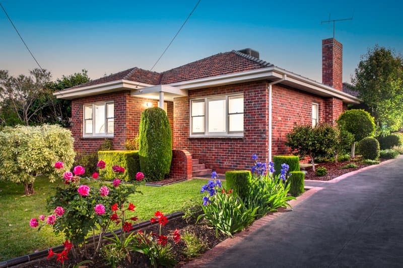 4/10-12 Eley Road, Burwood - Image 1
