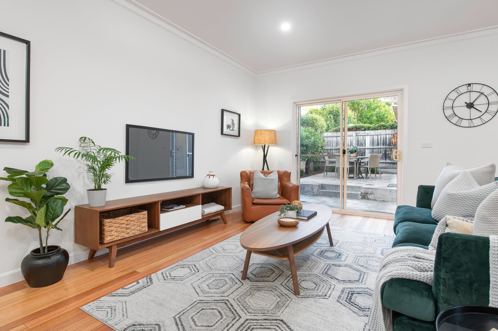 4/10-12 Eley Road, Burwood - Thumbnail 3