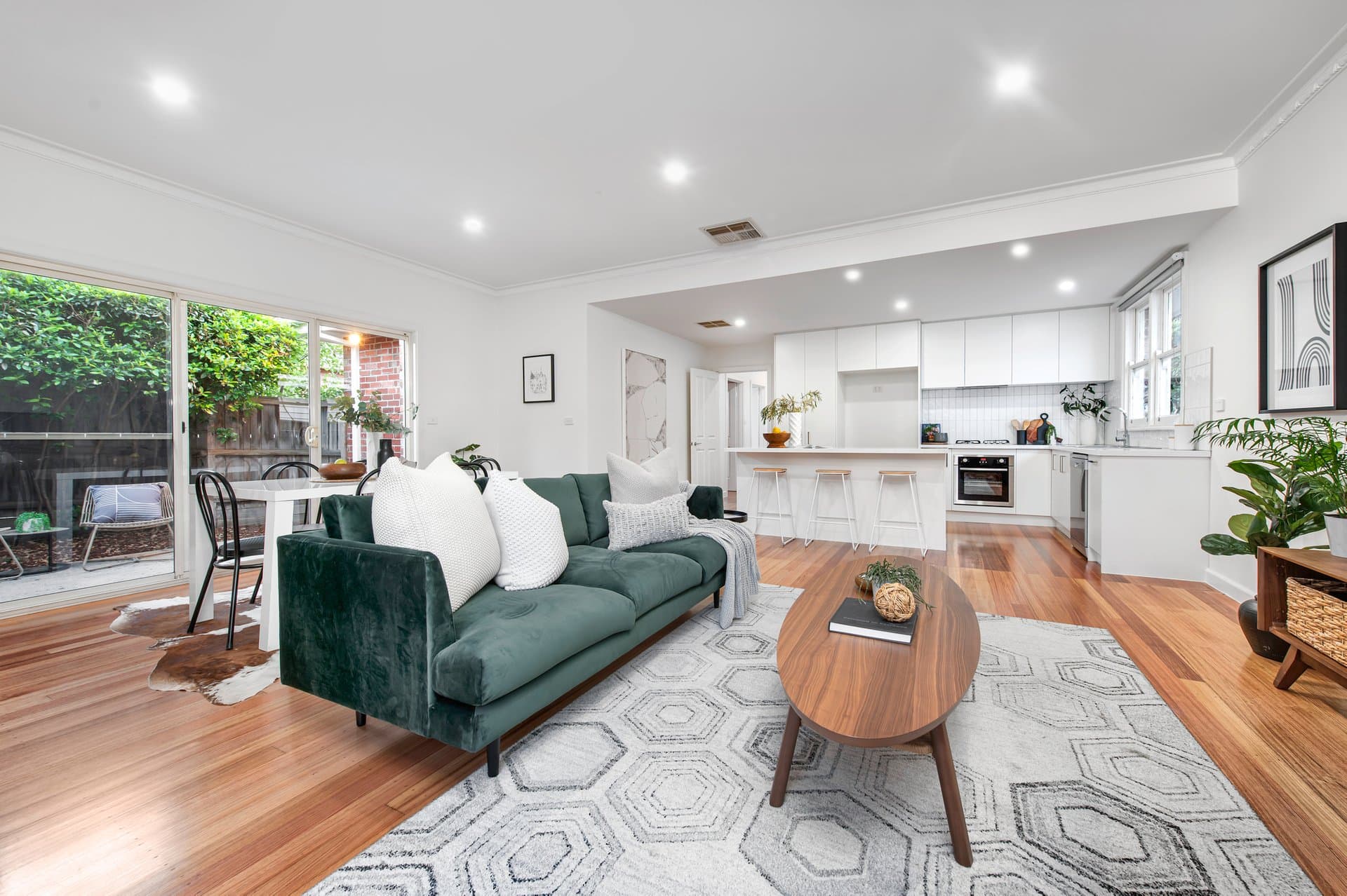 4/10-12 Eley Road, Burwood - Thumbnail 4
